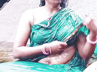 Telugu despondent Silk aunty outdoor runway bathing, telugu Dirty talks.