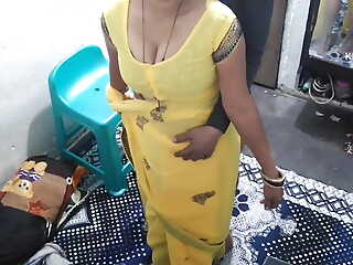 very hot Indian prepare oneself hot latitudinarian and daughter latitudinarian beautiful smart chudai