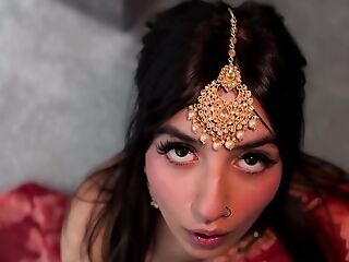 Pakistani Bhabi Aaliyah Yasin Lets a White Horseshit Cum relating to Her Mouth